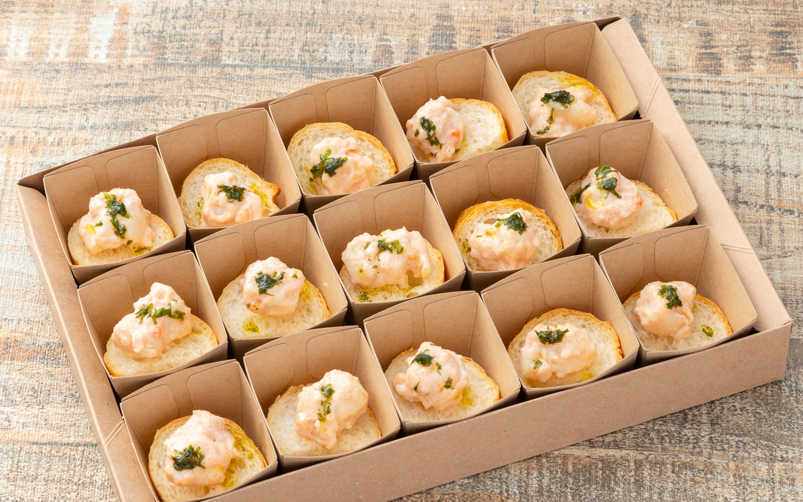 タラモカナッペ