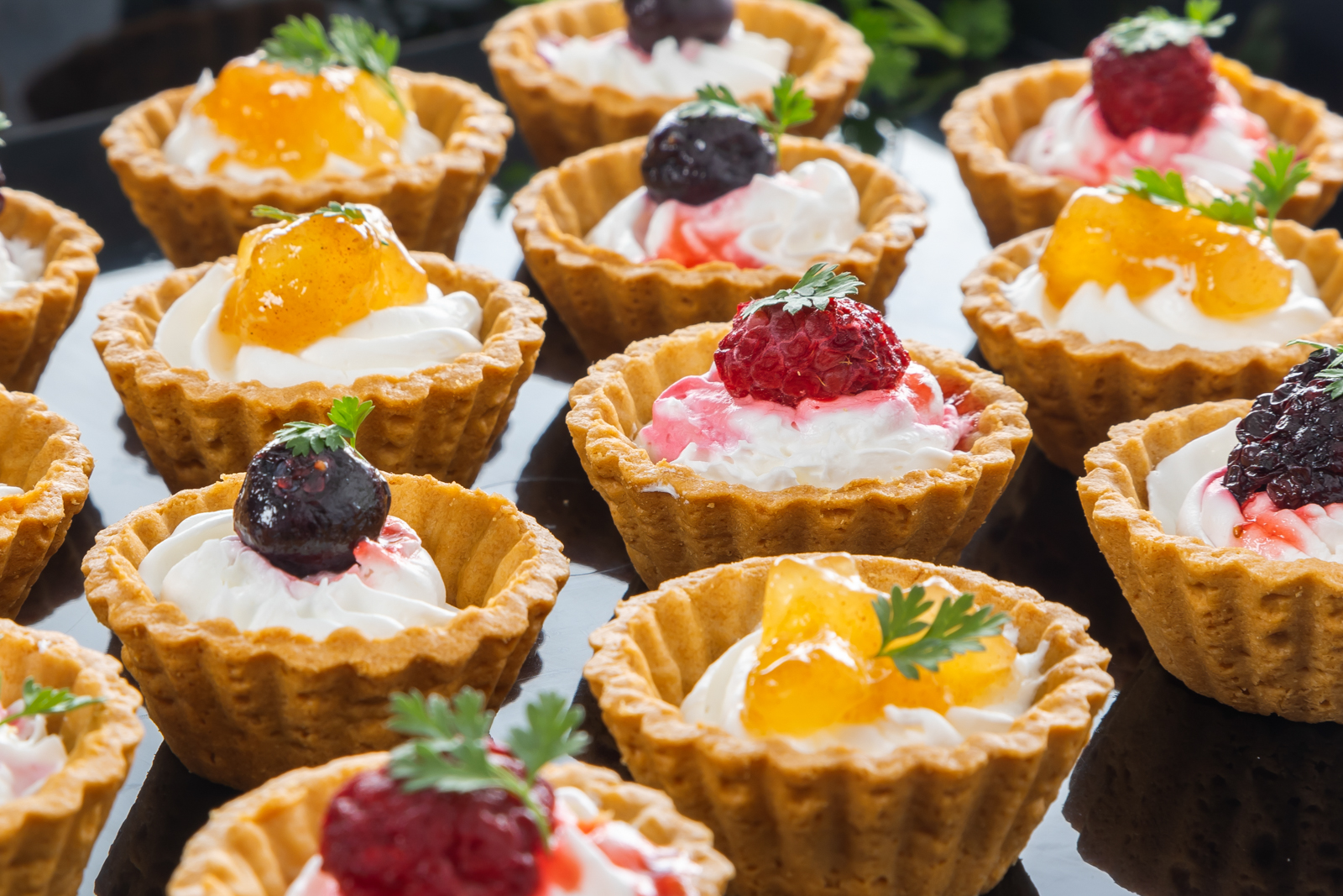 季節を感じるシェフ特製タルト