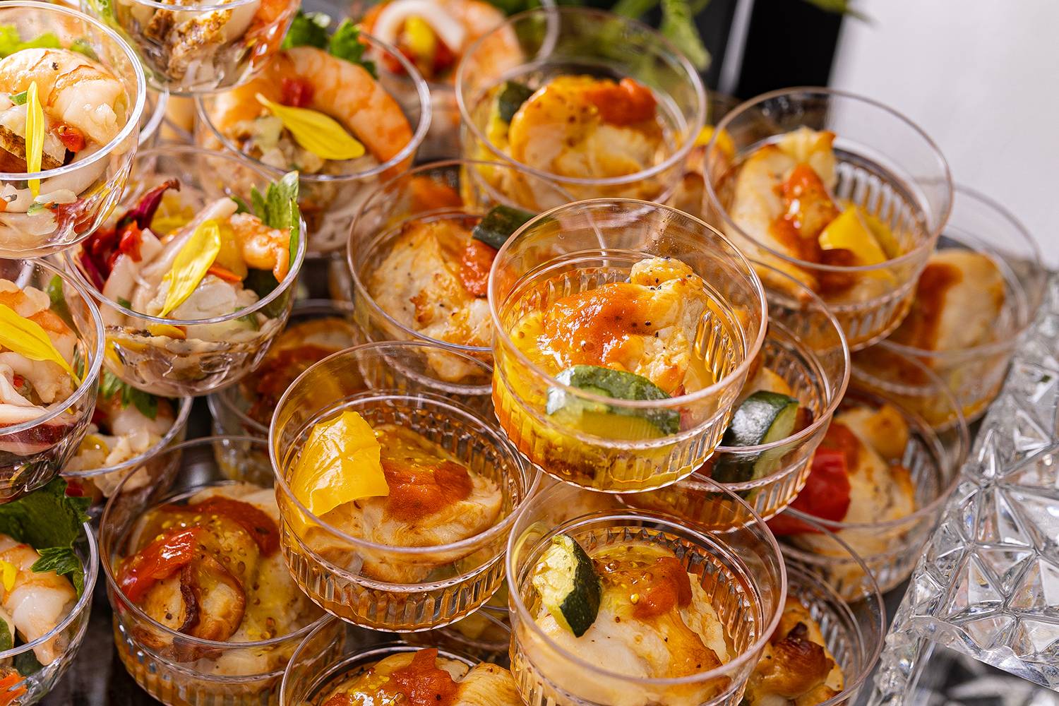 ローストチキンと彩り野菜～ハニーマスタードソース～