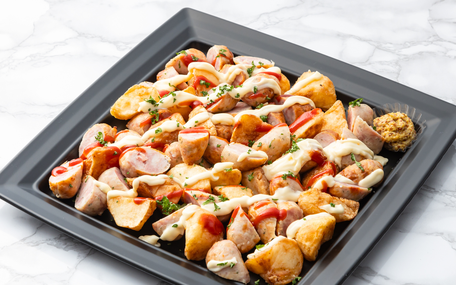 ジャーマンソーセージとサイコロポテト